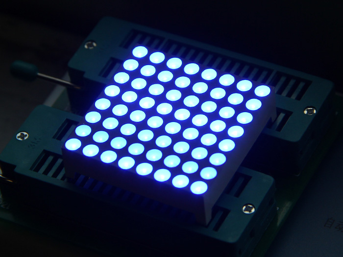 SeeedStudio 38mm 8x8 square matrix LED - Blue Common Anode [SKU: 104990126] ( 38mm 8*8 정방형 LED 매트릭스 아노드 공통형 - 블루 )